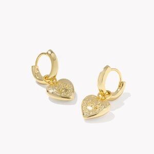 Love shack fancy x Kendra Scott gold heart earrings new vintage look